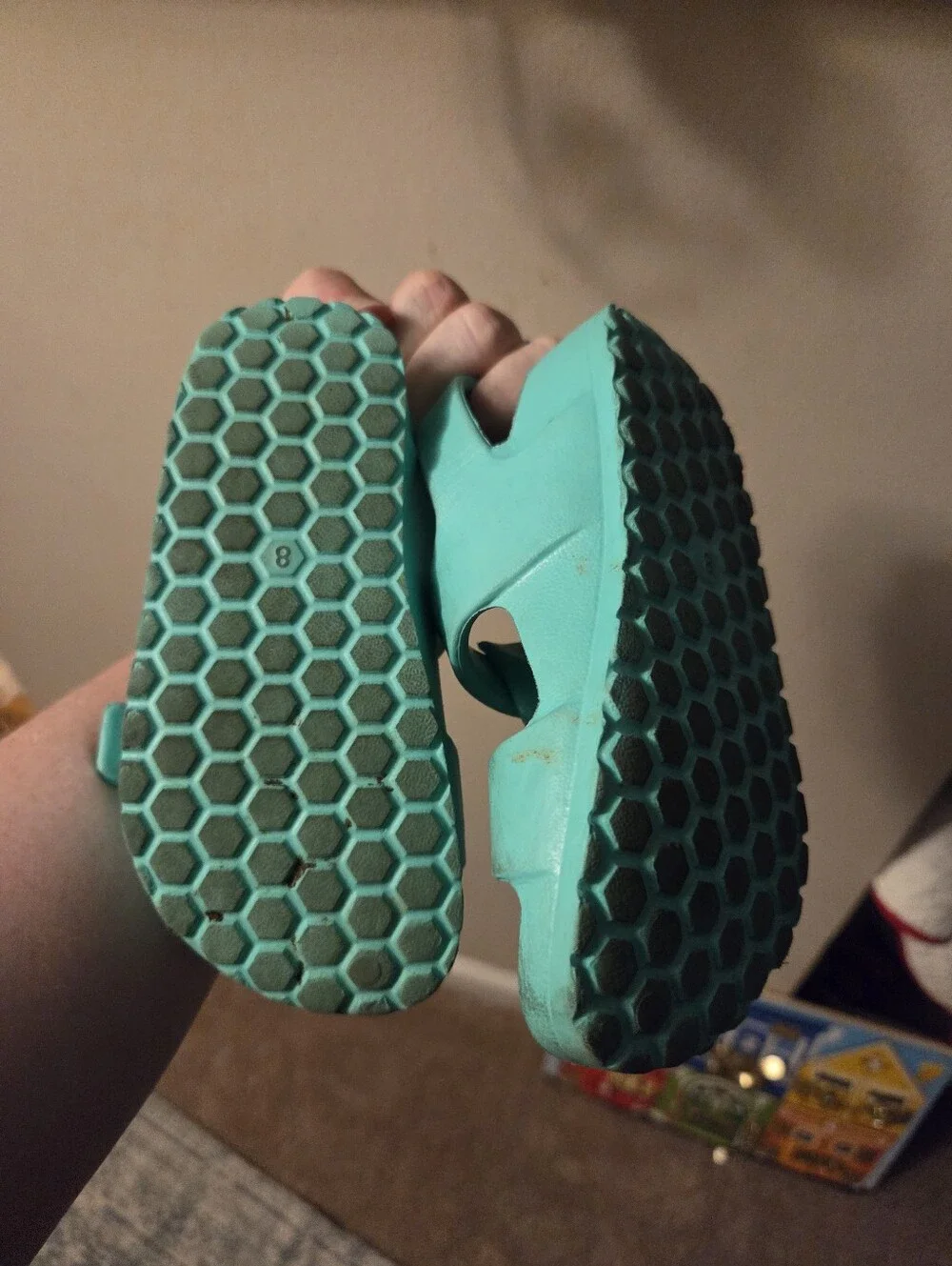 Unisex toddler teal sandals with Velcro straps size 8
